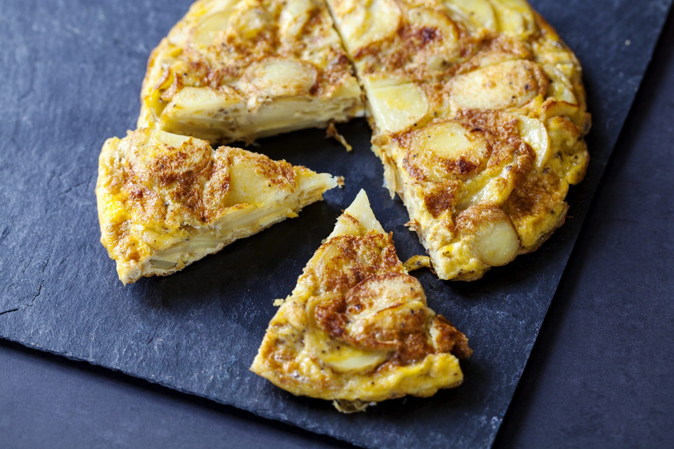 Mini tortilla de papas con cebolla